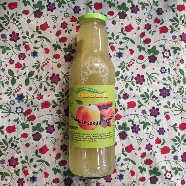 Rabarbar w soku jabłkowym 750 ml